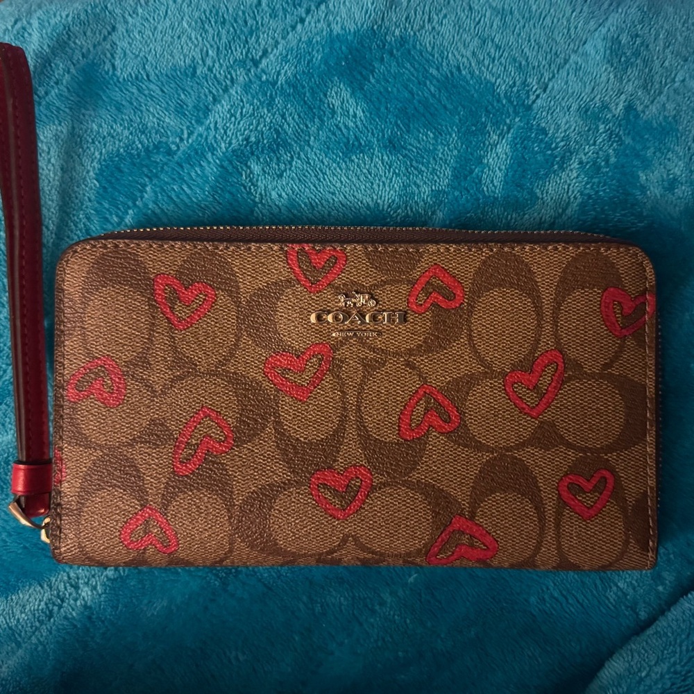 Coach Brown Crayon Heart Wristlet Accordion Zip Wallet